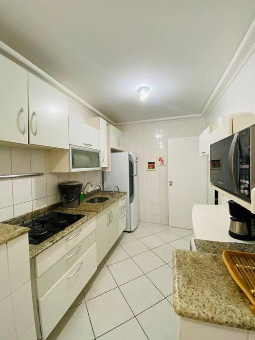Apto A 100M Da Praia Central Balneário Camboriú Екстериор снимка